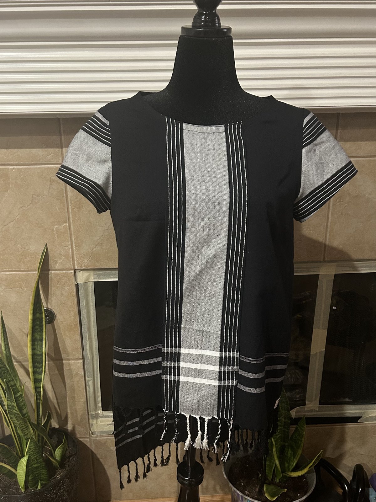 Striped statement top
